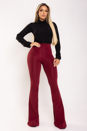 Calça Flare Básica com Bolsos Empina Bumbum Marsala
