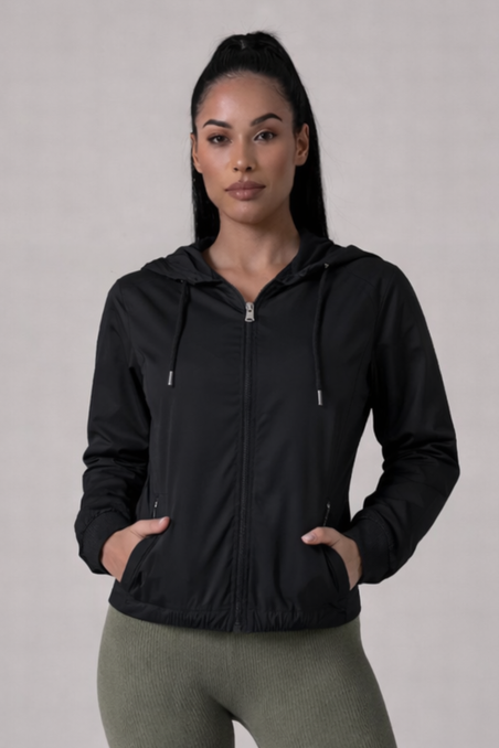Jaqueta Corta Vento com Capuz e Bolso Feminina Impermeável Preta